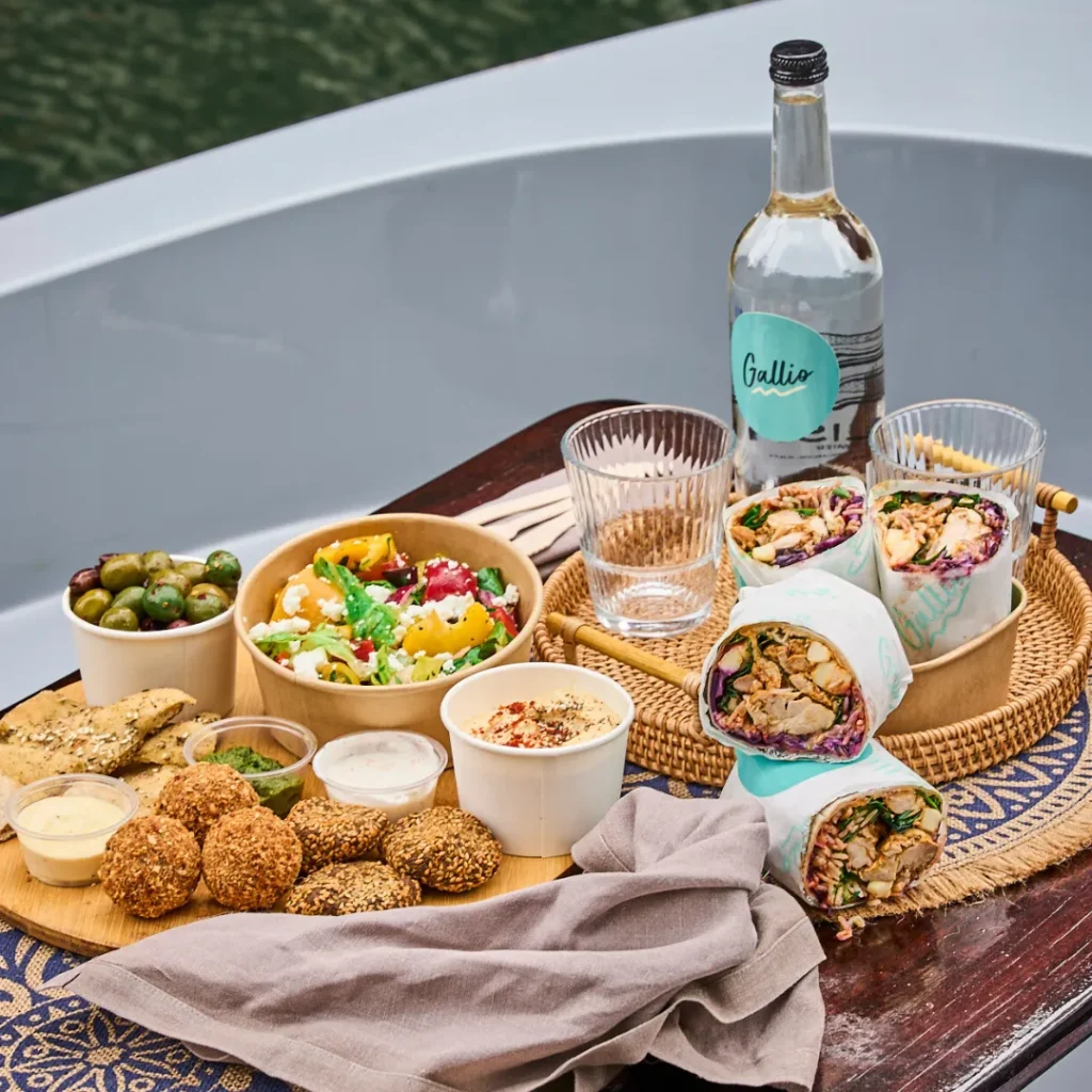 GoBoat Canary Wharf London Summer Mediterranean Picnic. Delivery & Takeaway